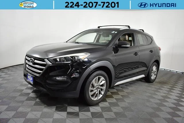 Used 2017 Black Hyundai SE Plus image 1