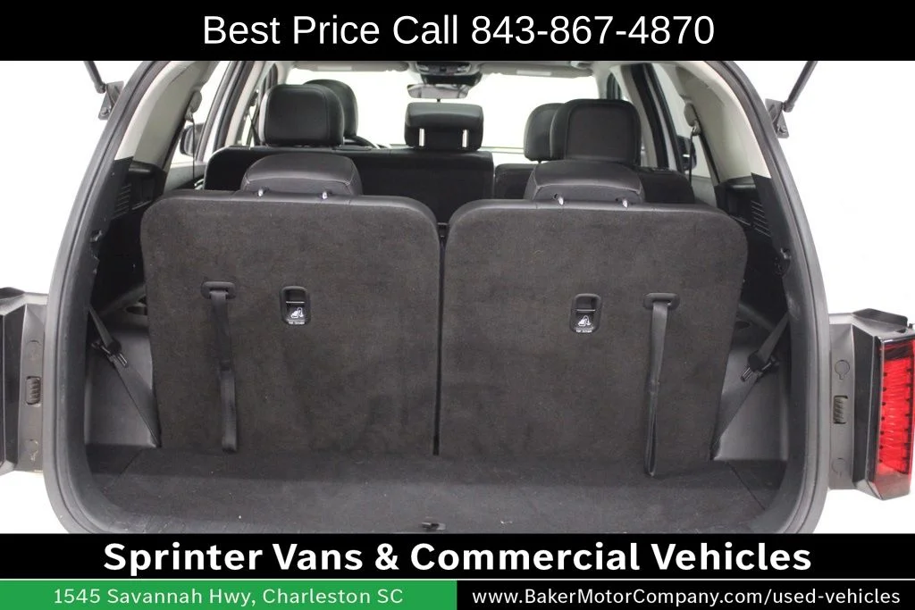 Used 2023 White Pearl Kia S image 42
