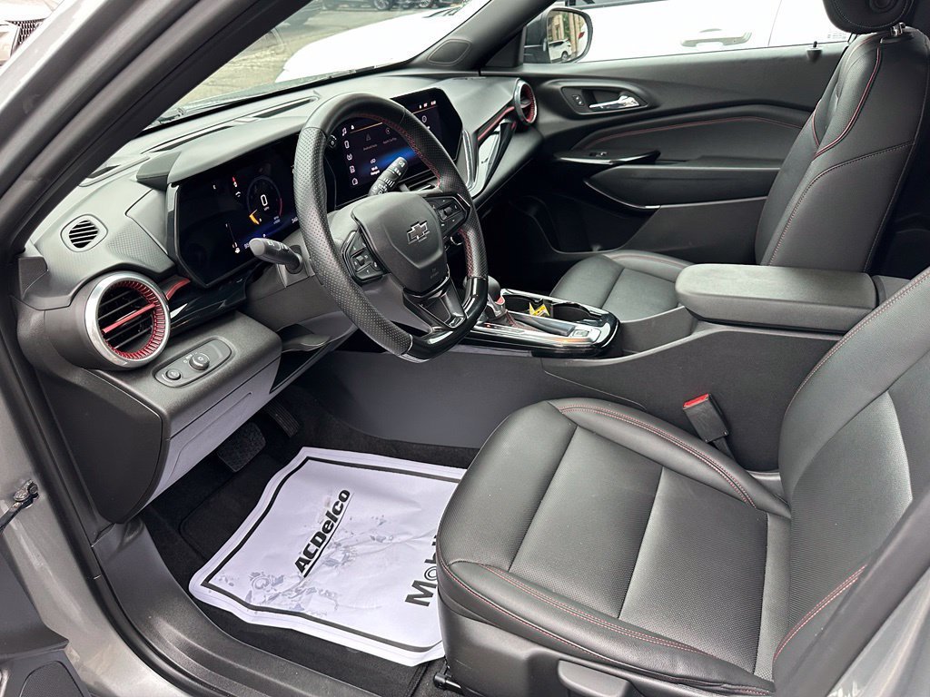 2024 Chevrolet Trax RS - Photo 10