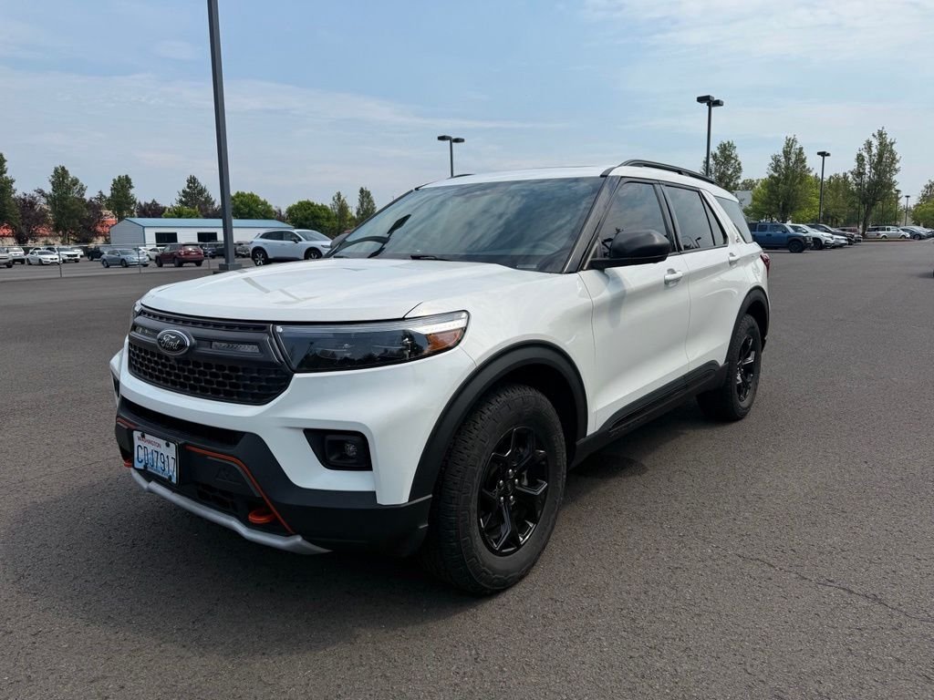 Used 2022 Star White Metallic Tri-Coat Ford Timberline image 3
