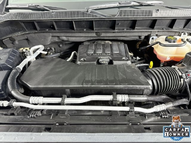Used 2024 Sterling Gray Metallic Chevrolet LT (2FL) image 31