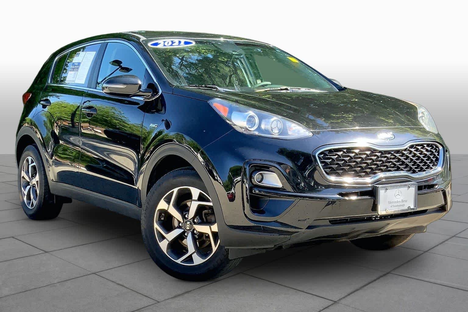 Used 2021 Black Cherry Kia LX image 3