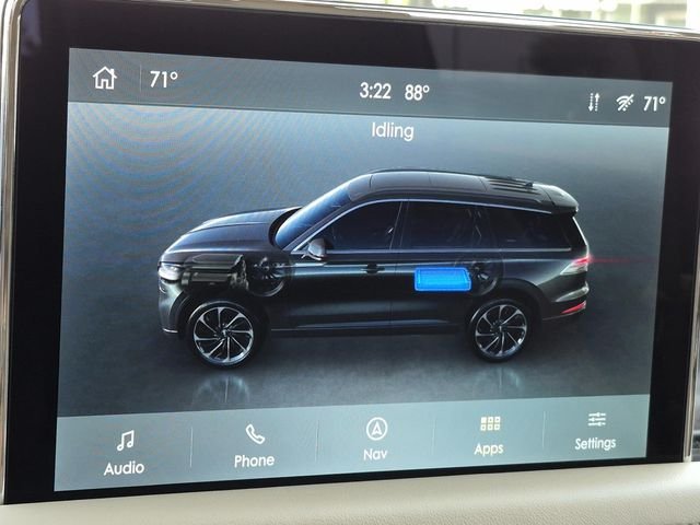 Used 2020 Black Metallic Lincoln Grand Touring image 37