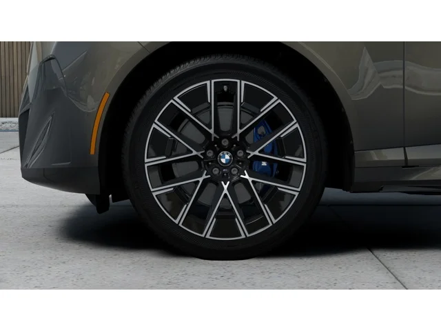 New 2027 Dravit Grey Metallic BMW 40 xDrive image 7