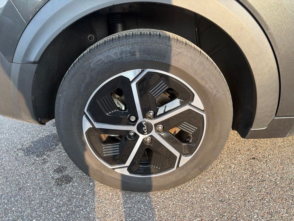 Certified Used 2025 Gray Kia EX image 26