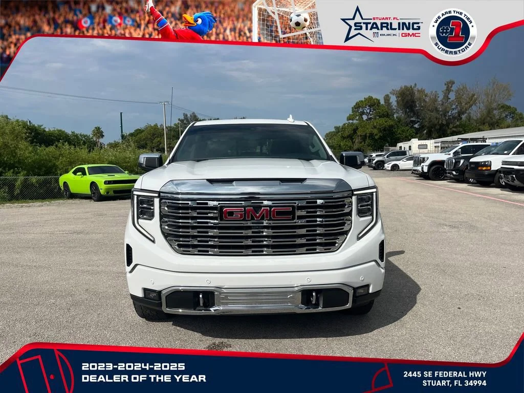 Used 2024 Summit White GMC Denali image 3