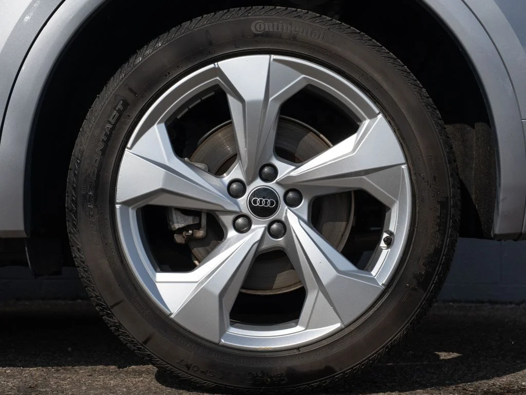 Used 2023 Silver Audi  image 12