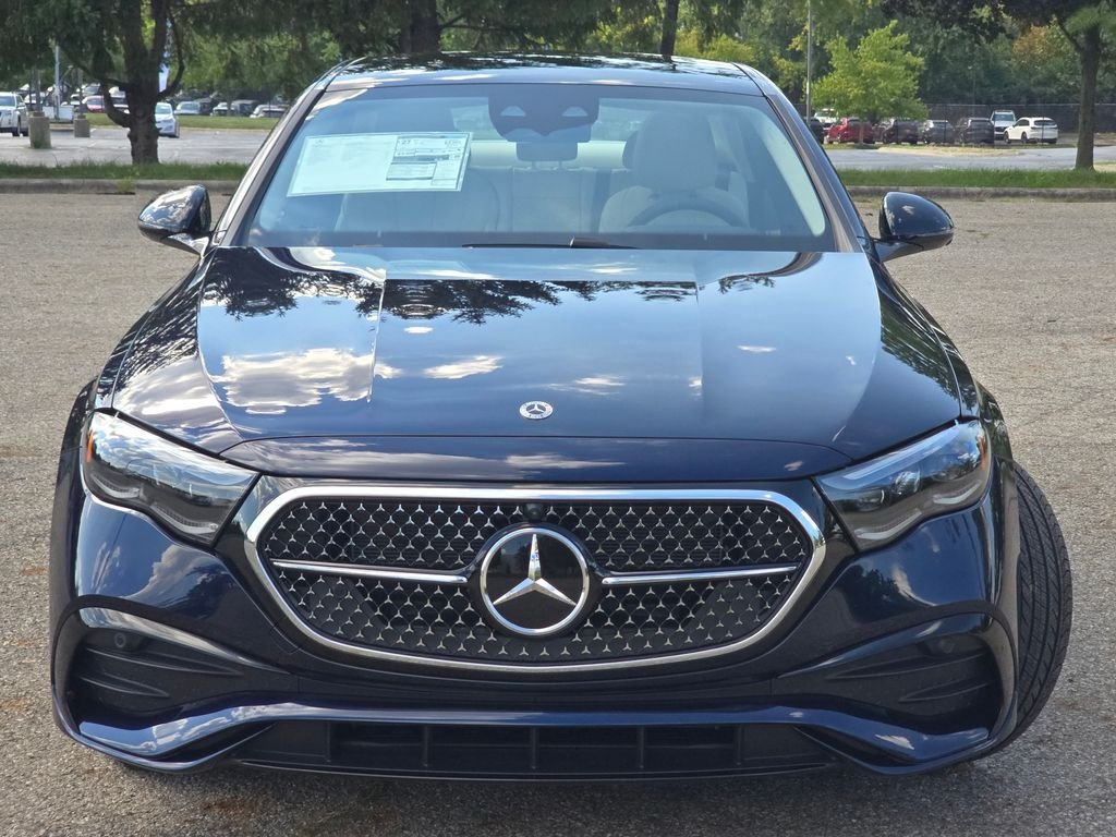 New 2027 Nautical Blue Metallic Mercedes-Benz E 350 image 12