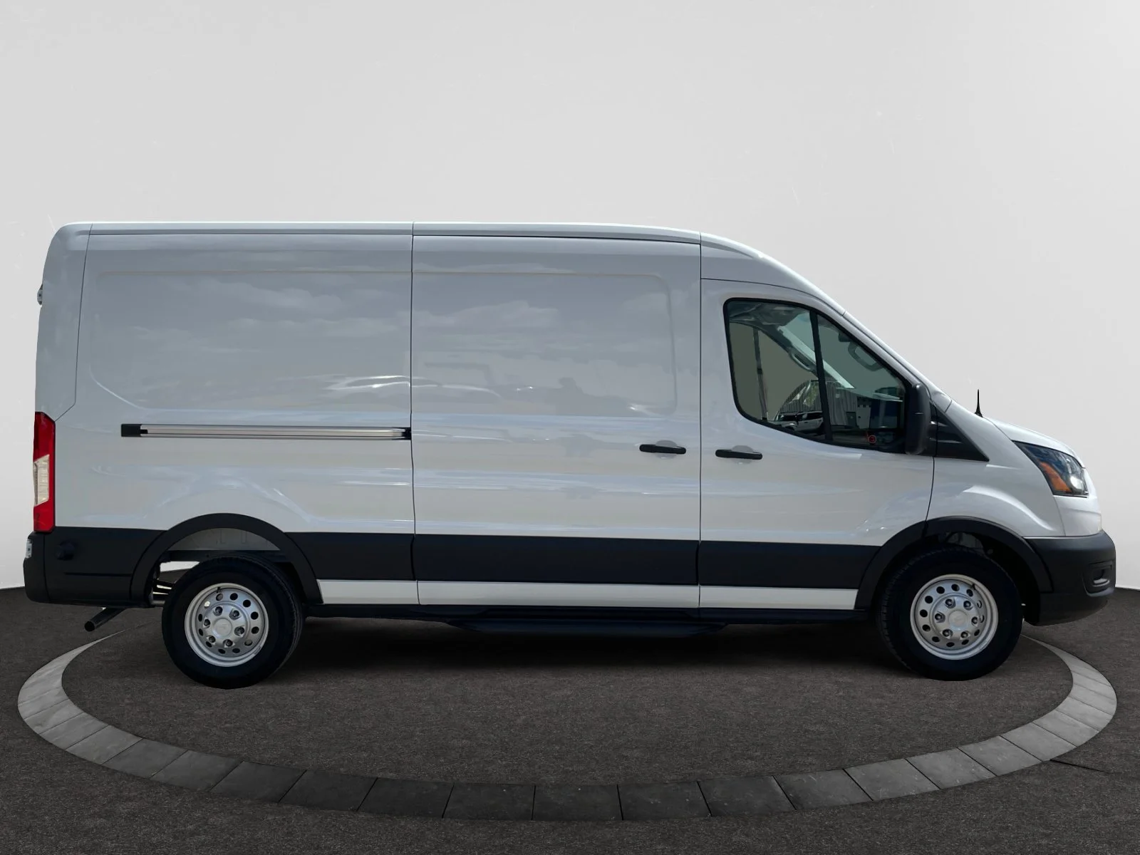 New 2026 Oxford White Ford  image 6