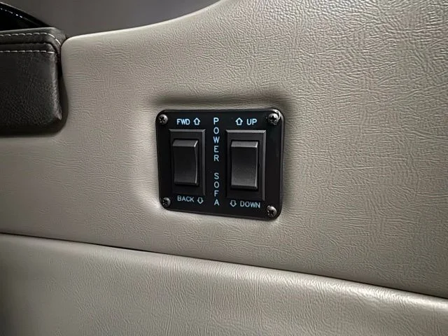 New 2026 Silver Ford Explorer Limited SE image 12