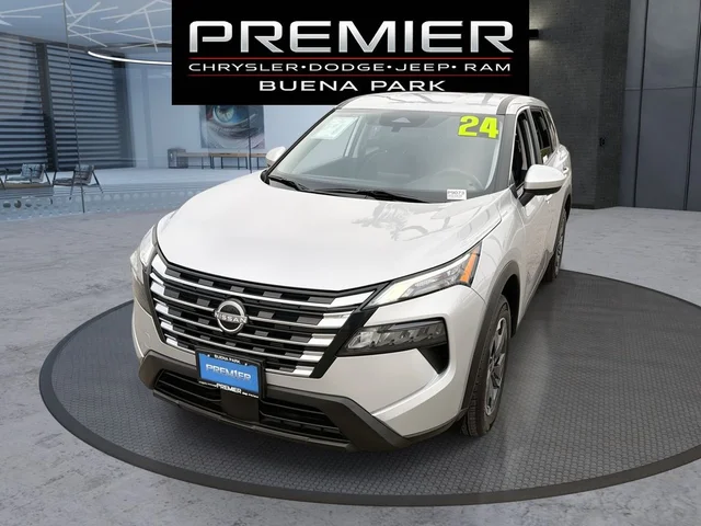 2024 Nissan Rogue SV