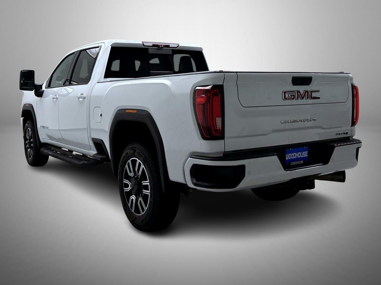 Used 2020 White GMC AT4 image 7