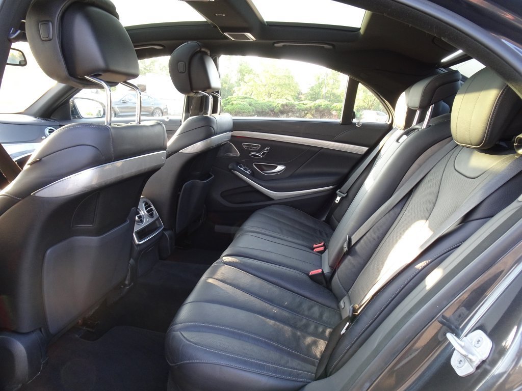 Used 2017 Black Mercedes-Benz S 550 image 16