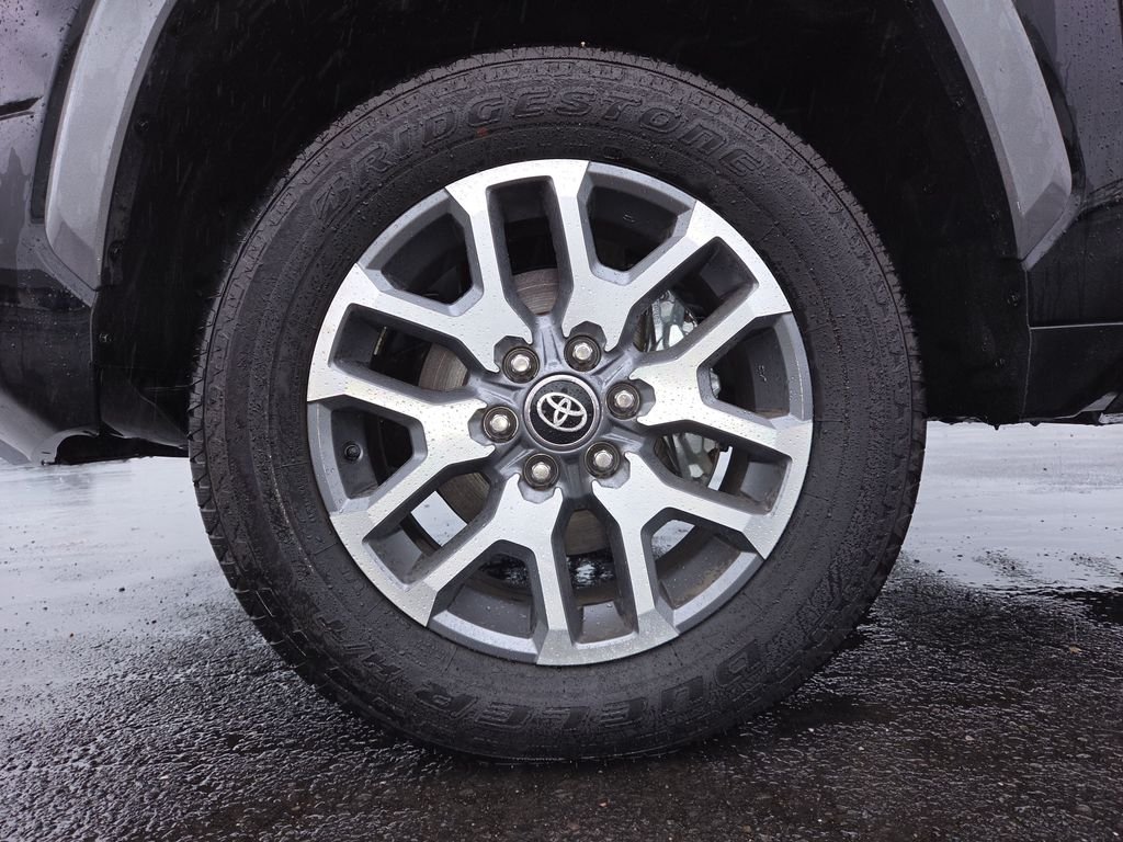 2025 Toyota Tundra 1794 Edition - Photo 22