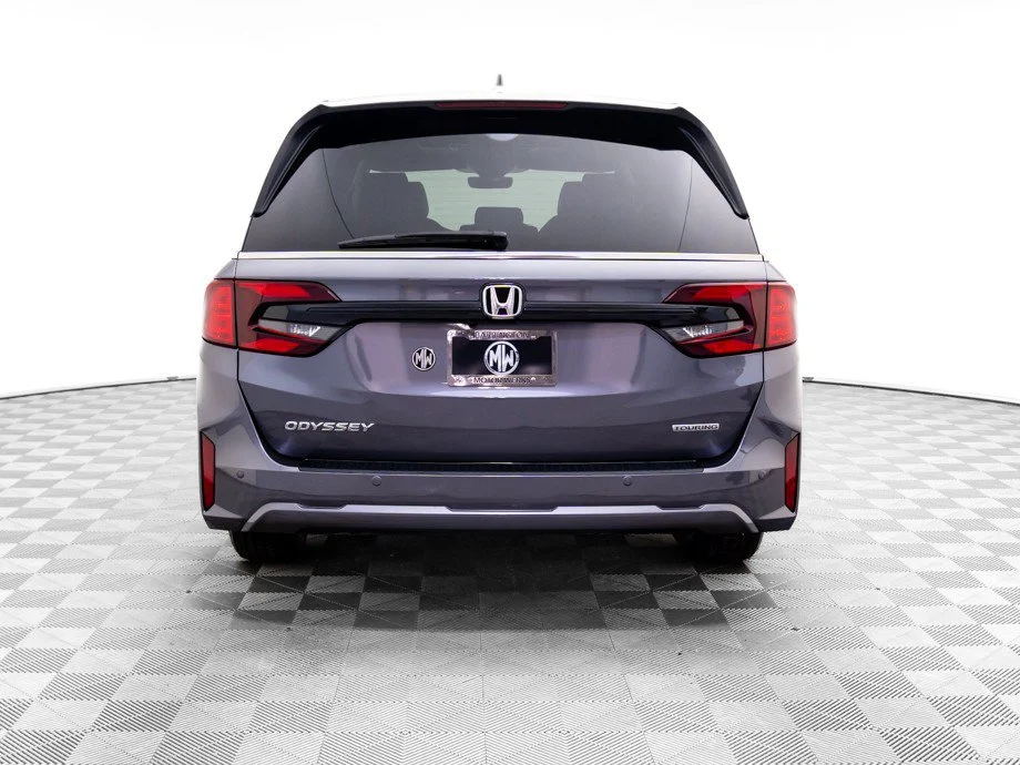 New 2026 Gray Honda Touring image 4