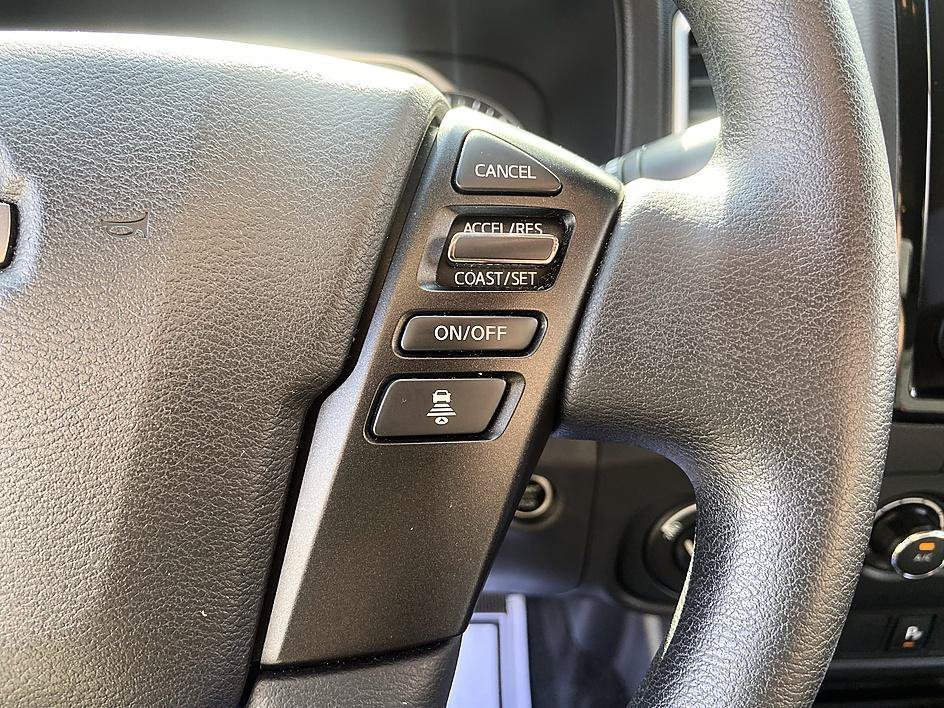 Used 2023 Glacier White Nissan SV image 22
