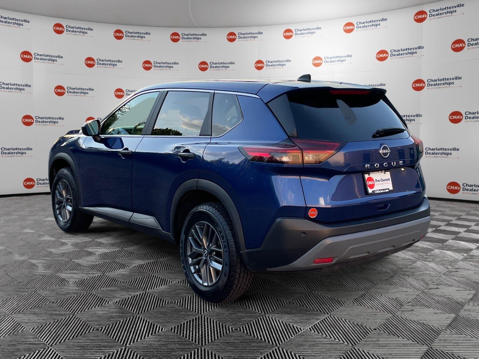 Used 2023 Caspian Blue Metallic Nissan S image 3