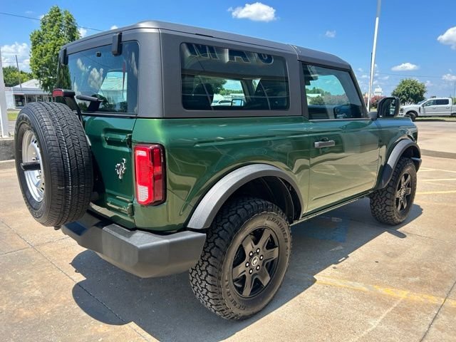 Used 2025 Green Ford Base image 6