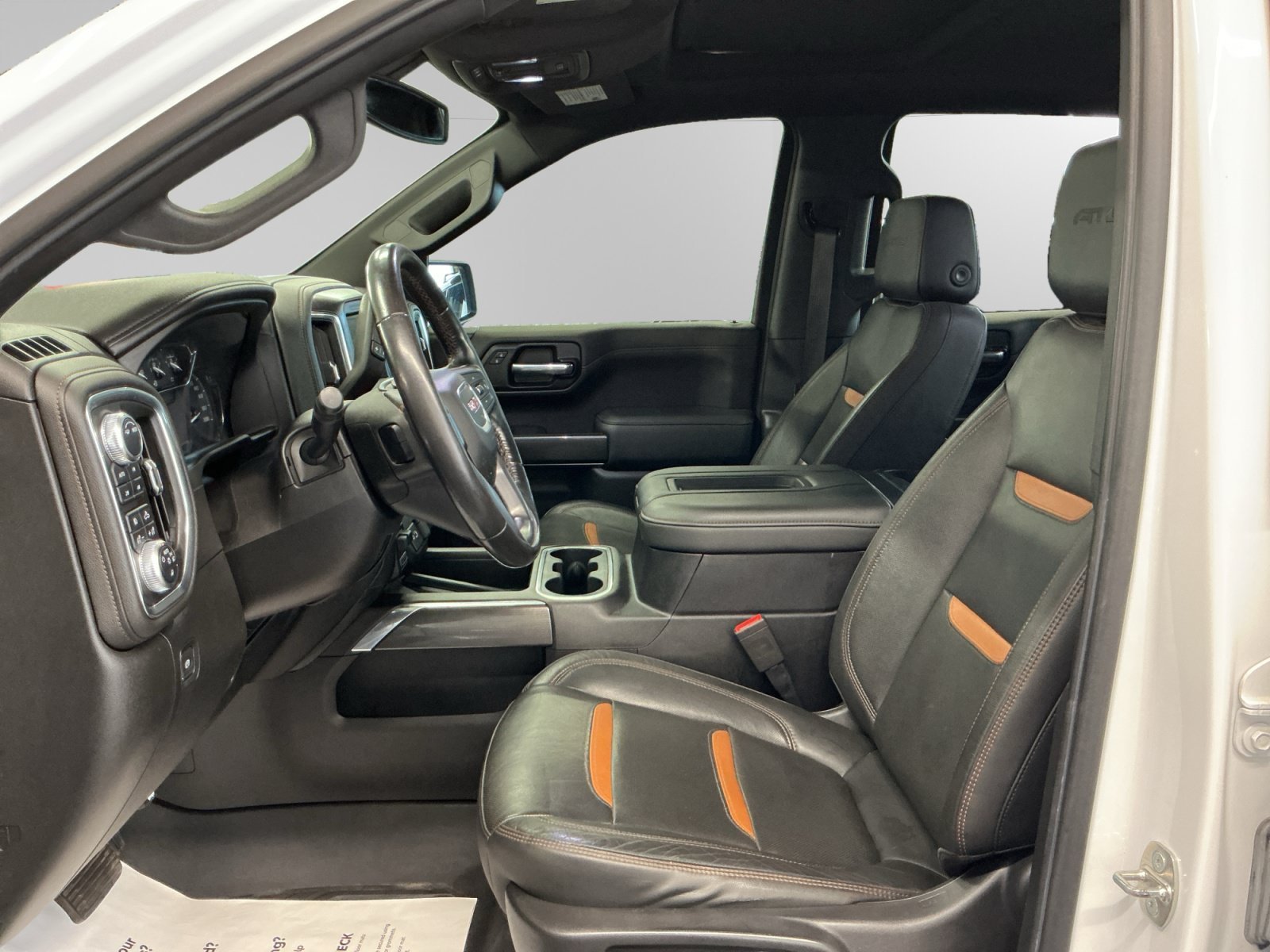 Used 2020 Summit White GMC AT4 image 9
