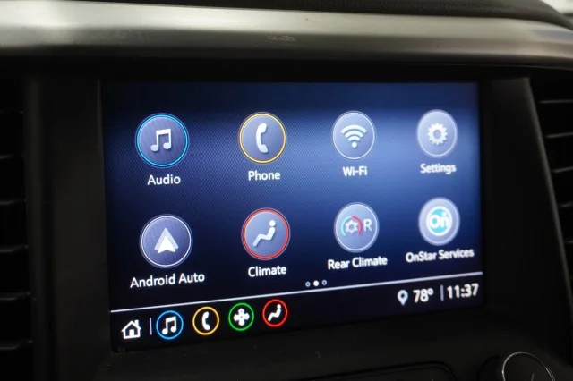 Used 2020 RED GMC SLE image 27