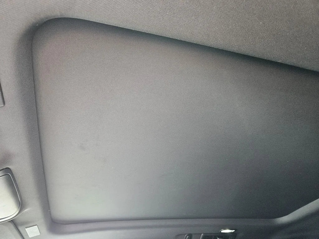Used 2025 Beige Chevrolet High Country image 25