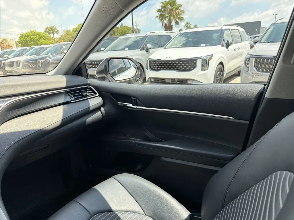 Used 2021 White Toyota SE image 11