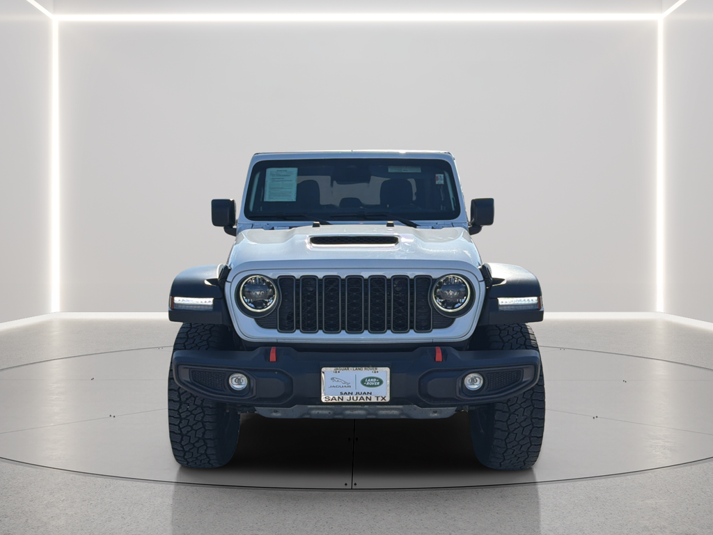 Used 2026 Bright White Clearcoat Jeep Mojave image 2
