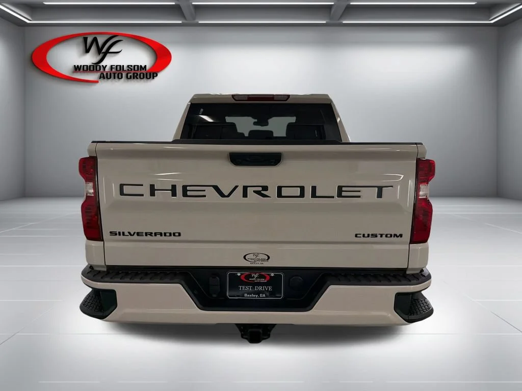 New 2026 White Sands Chevrolet Custom image 7