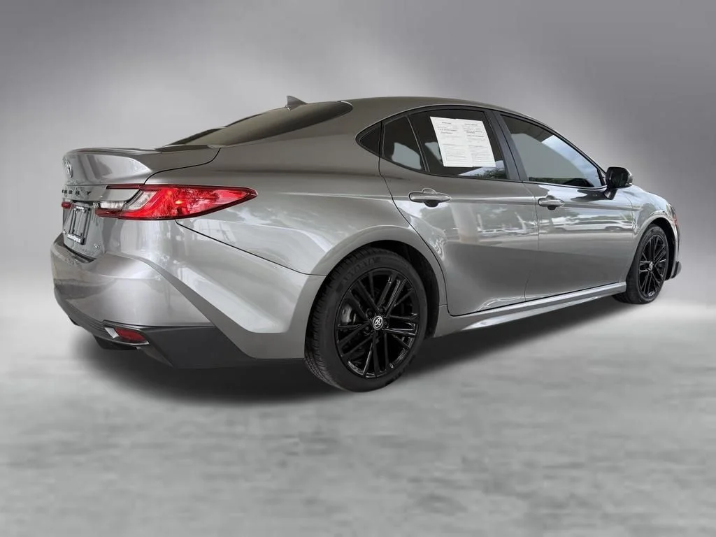 Used 2025 White Toyota SE image 3