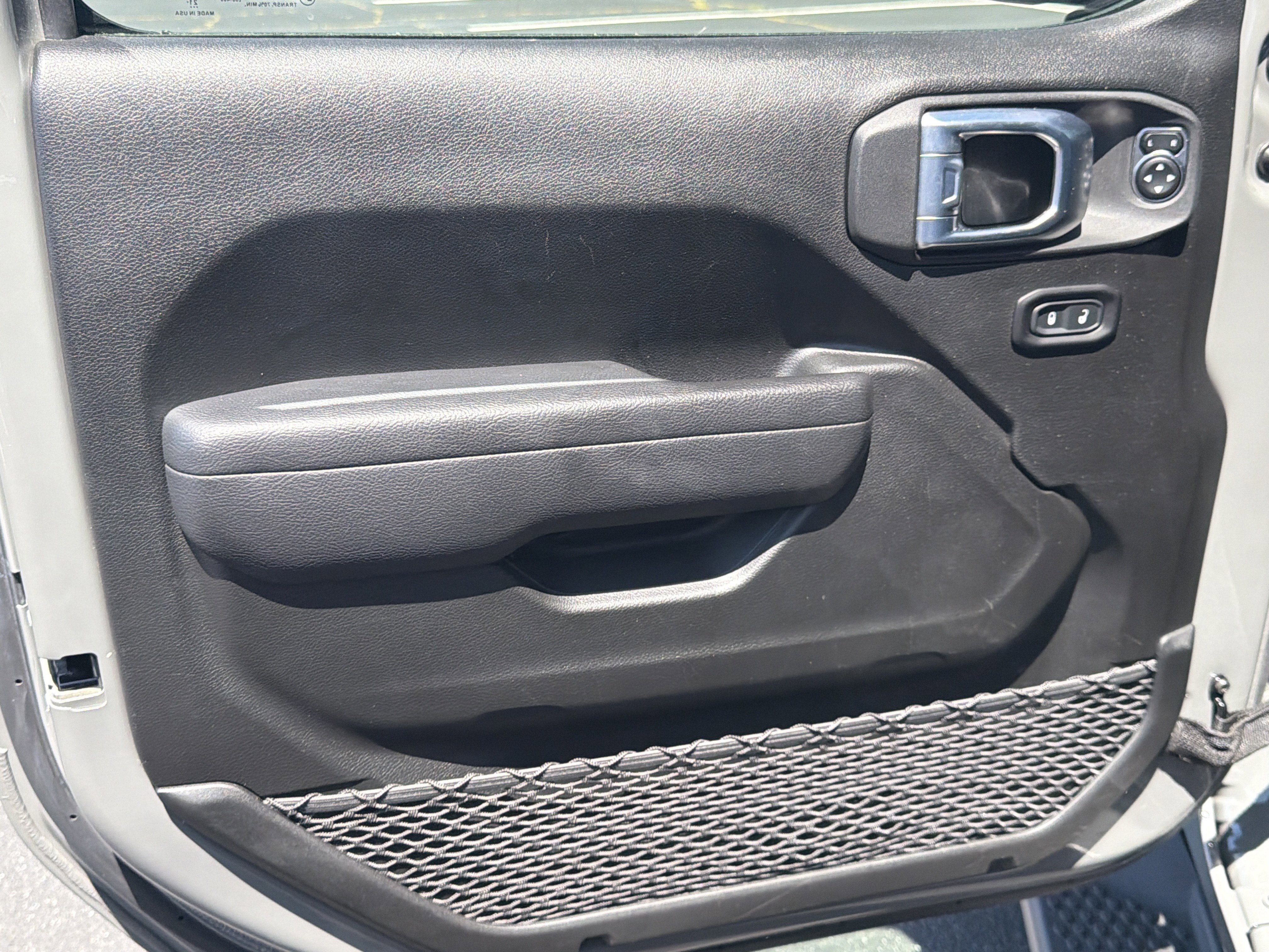 Used 2022 Sting-Gray Clearcoat Jeep Unlimited Sport S image 12