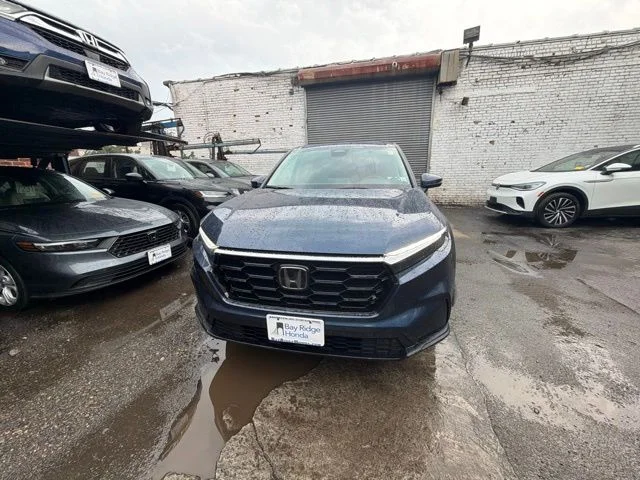 Used 2024  Honda EX image 2