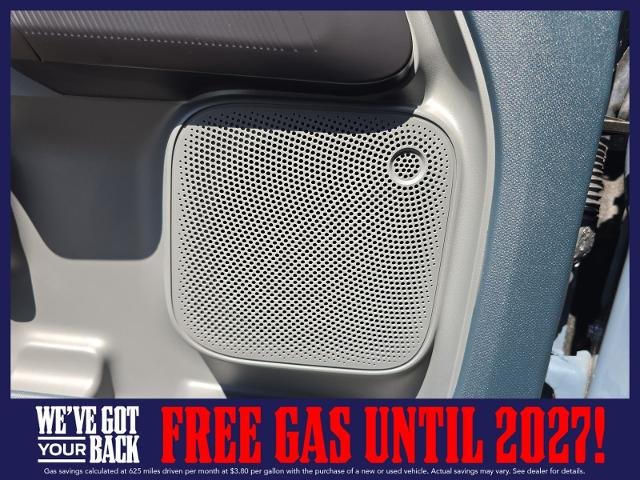 New 2025 Azure Gray Metallic Tri-Coat Ford XLT image 18