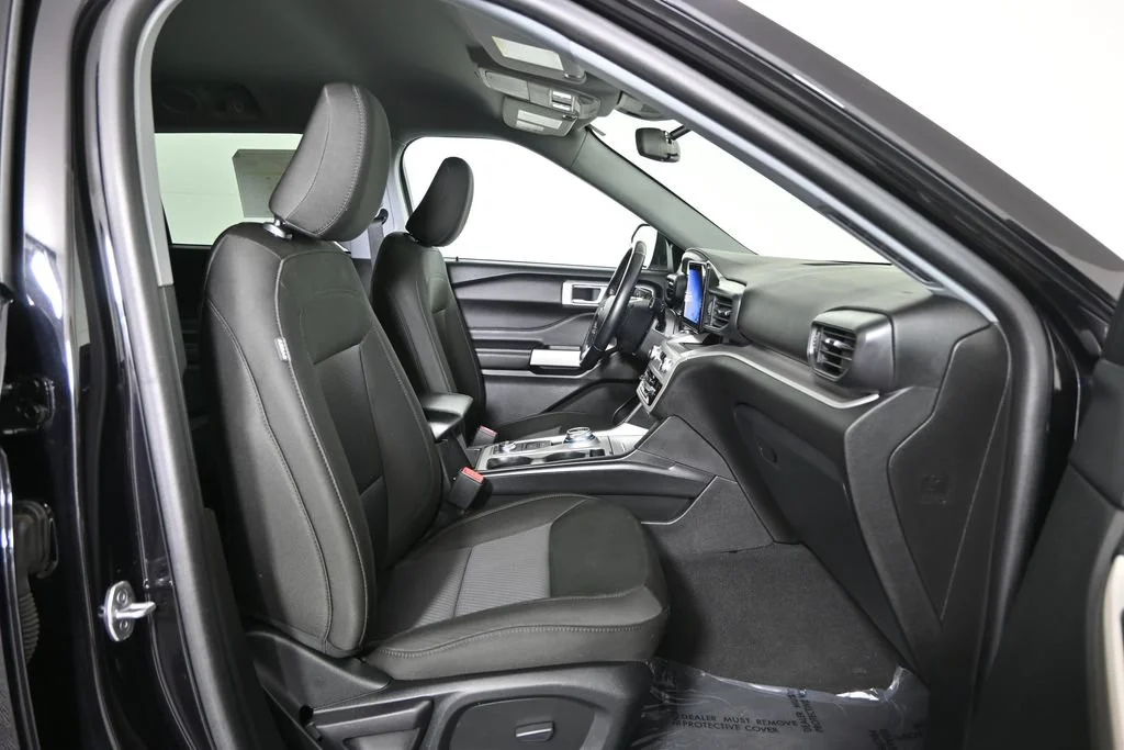 Used 2023 Black Ford XLT image 13