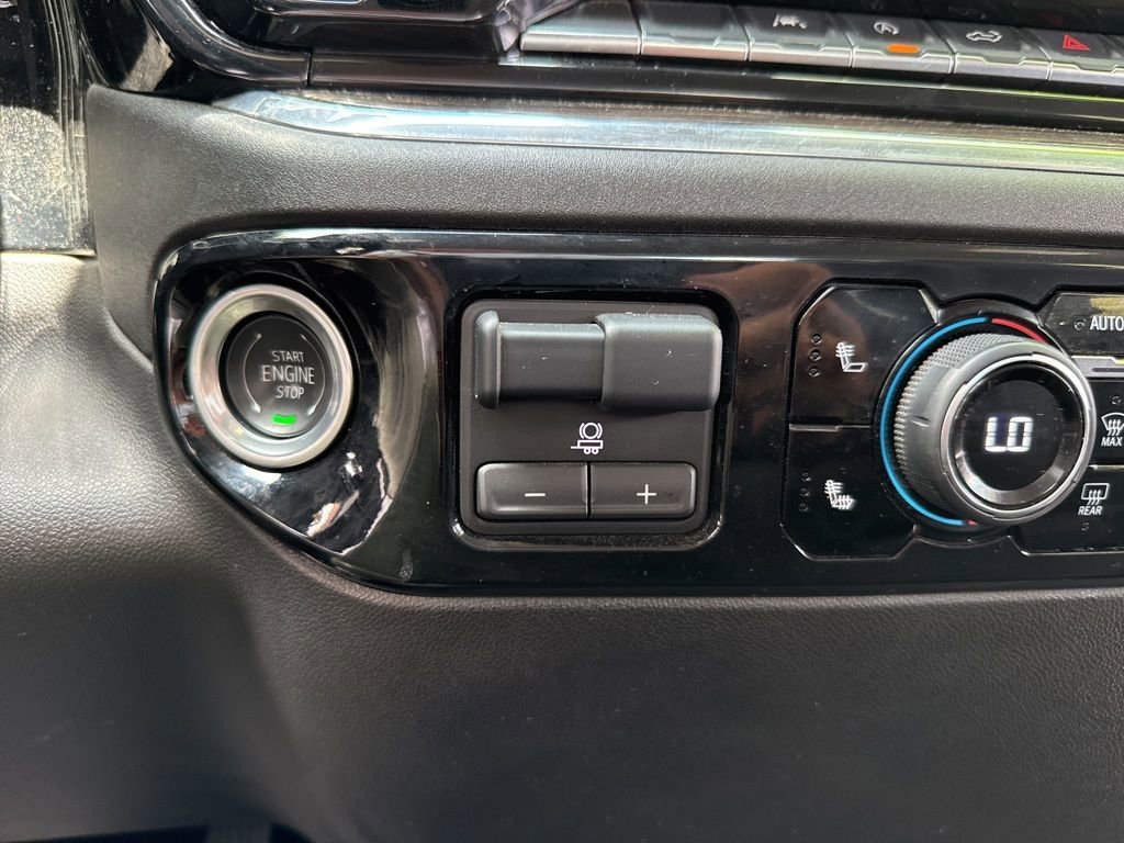 2025 Chevrolet Silverado 1500 LT - Photo 40