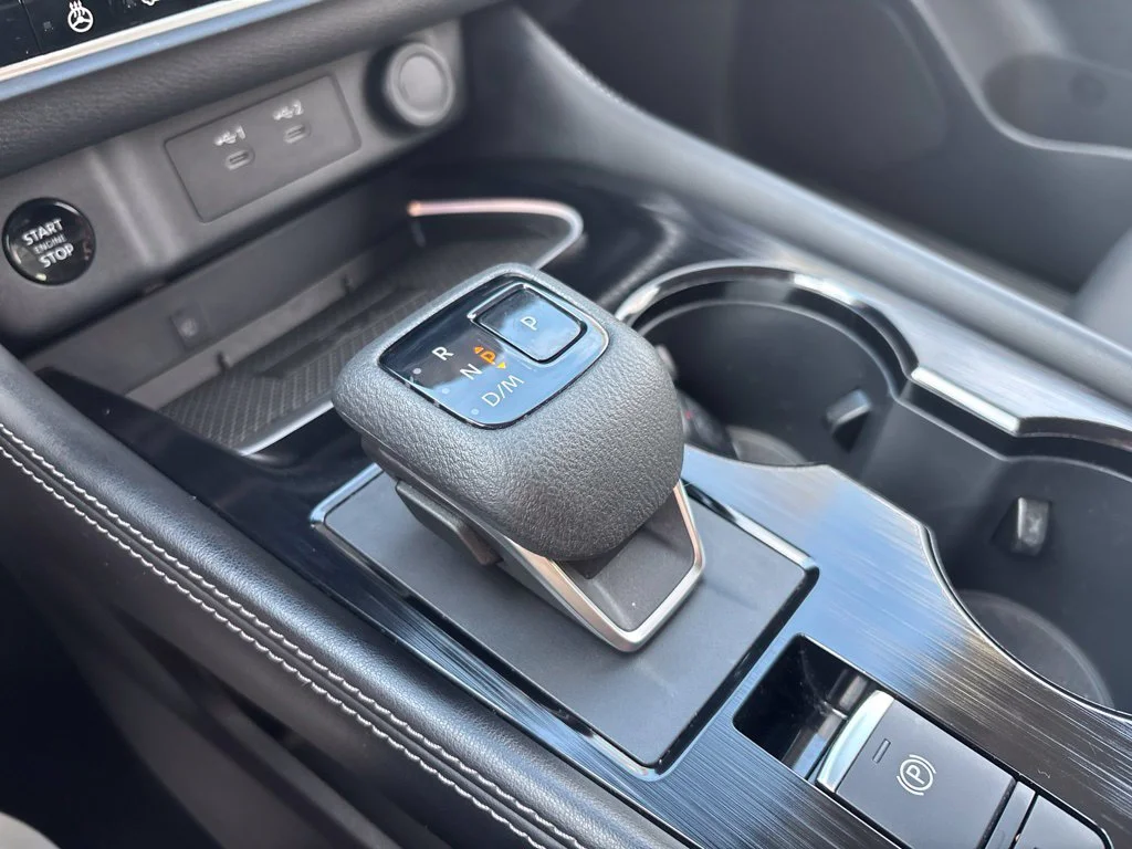 Used 2024 Gray Nissan Platinum image 30