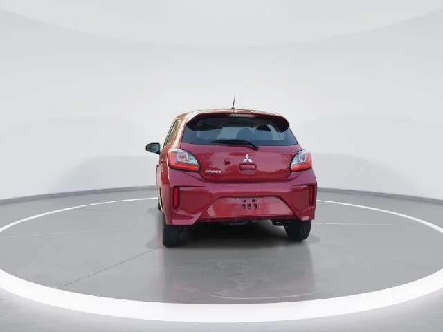 Used 2024  Mitsubishi  image 7