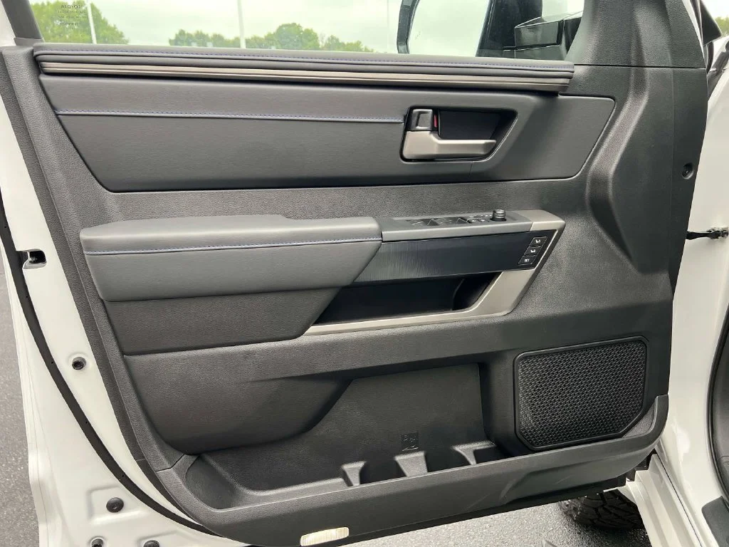 New 2026 Wind Chill Pearl Toyota Platinum i-FORCE MAX image 22