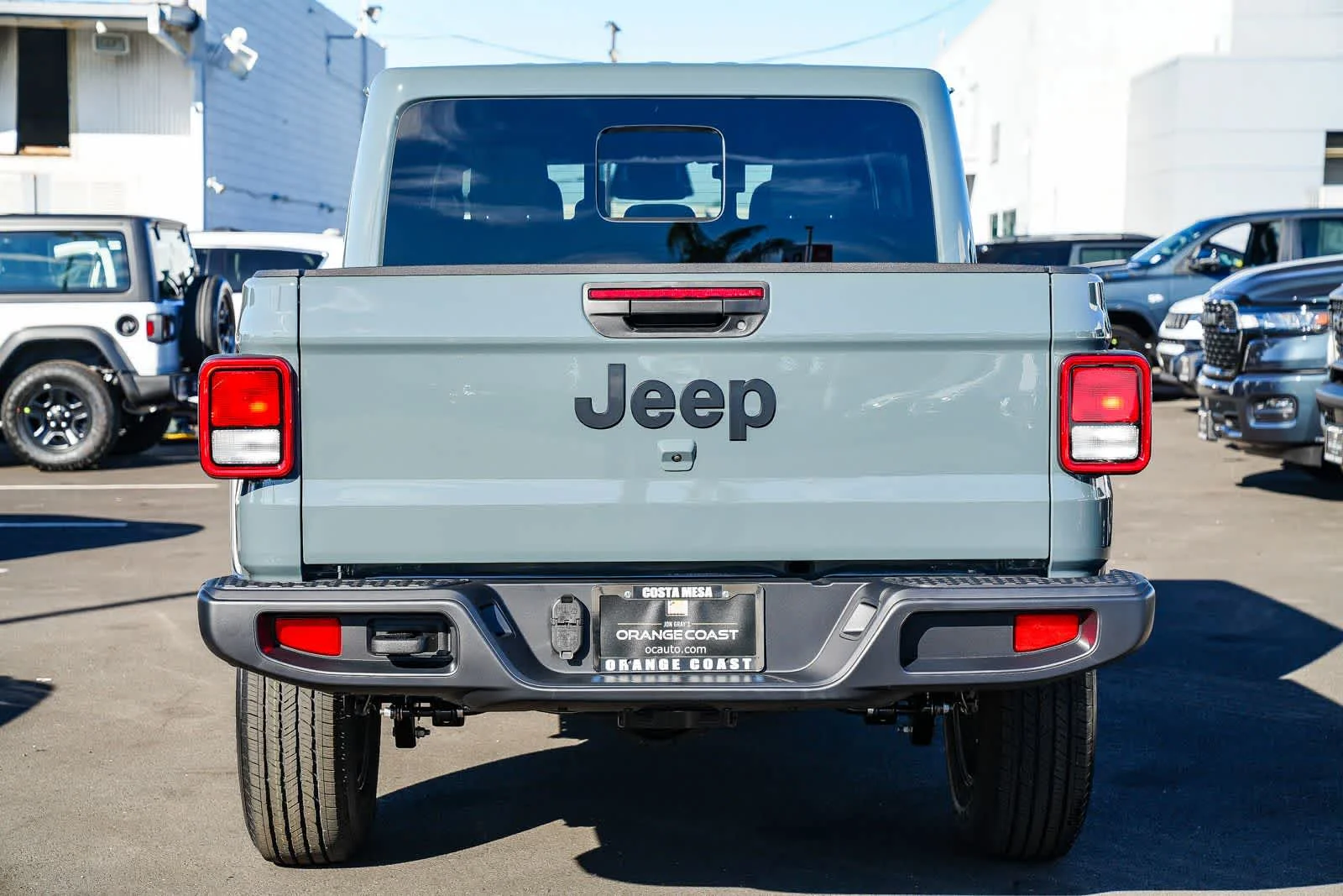New 2026 Anvil Clear-Coat Exterior Paint Jeep Sport S image 5