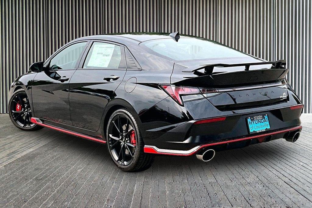 New 2026 Abyss Black Hyundai Base image 3