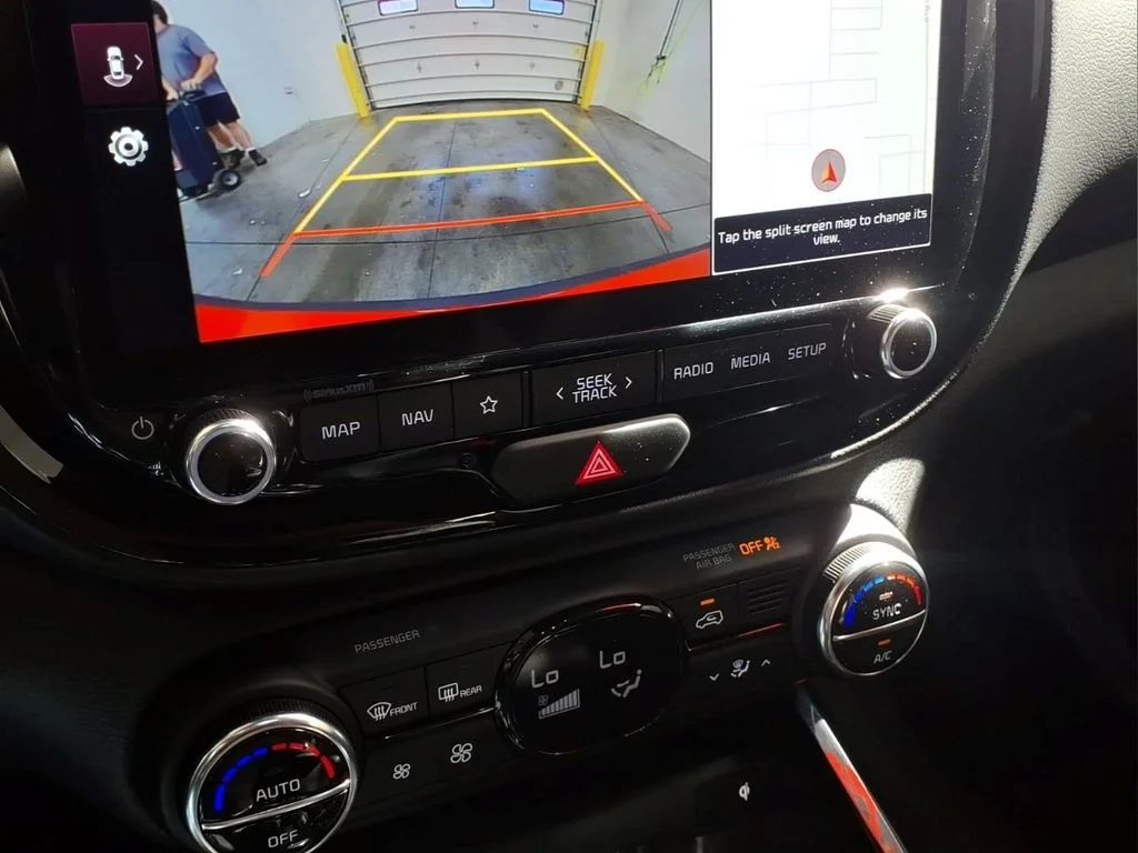 Used 2025 Red Kia EX image 9