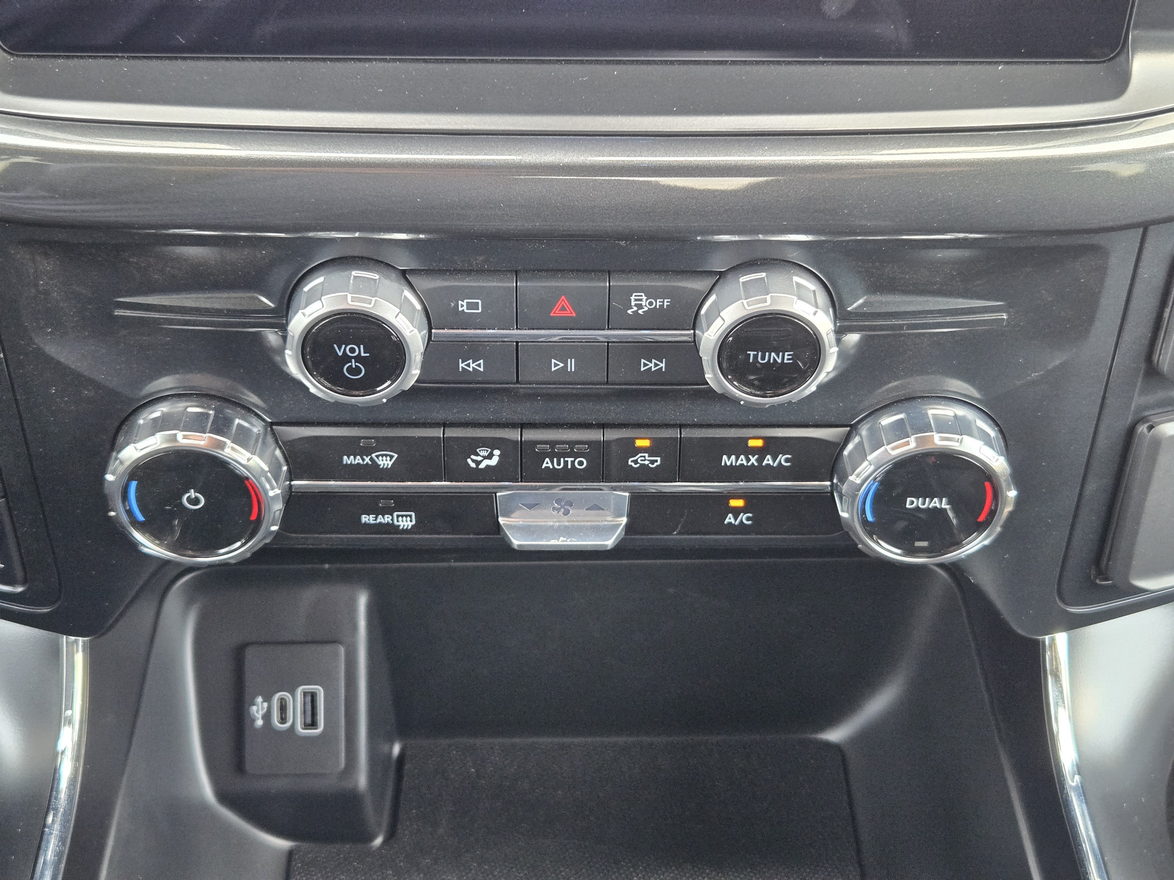 New 2026 Avalanche Ford STX image 13