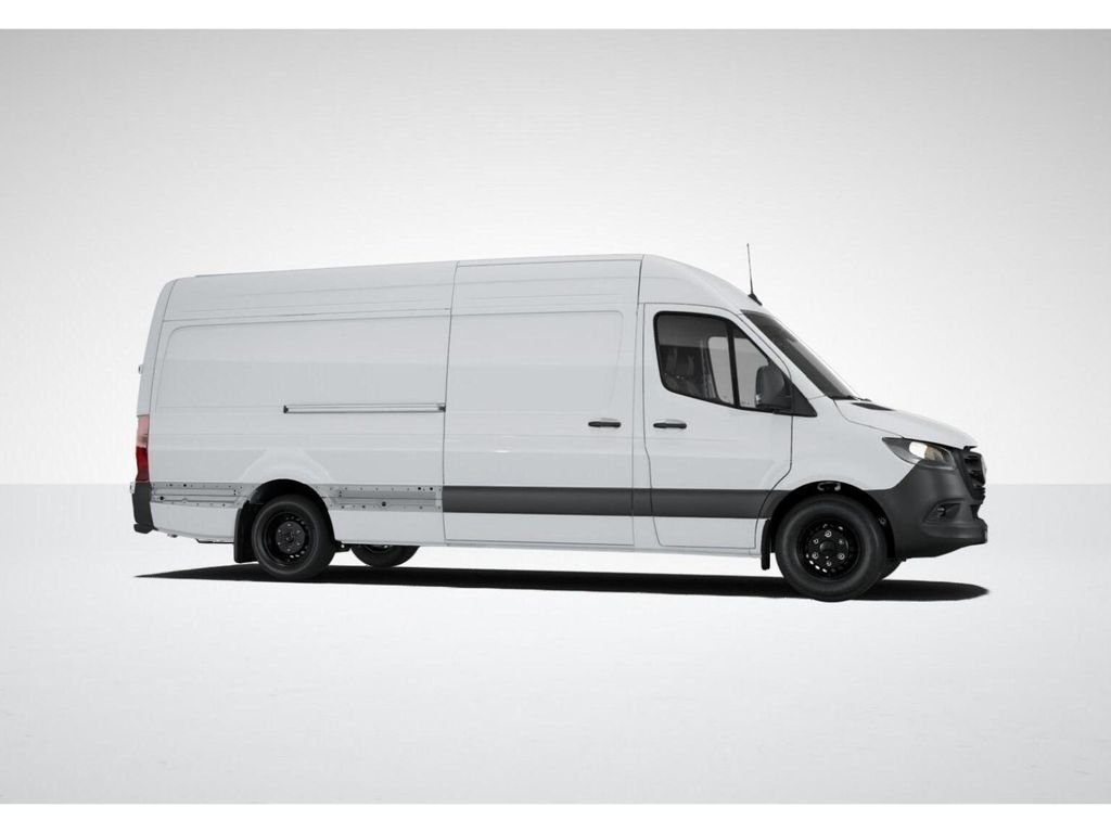 New 2026 White Mercedes-Benz Cargo 170 WB image 14