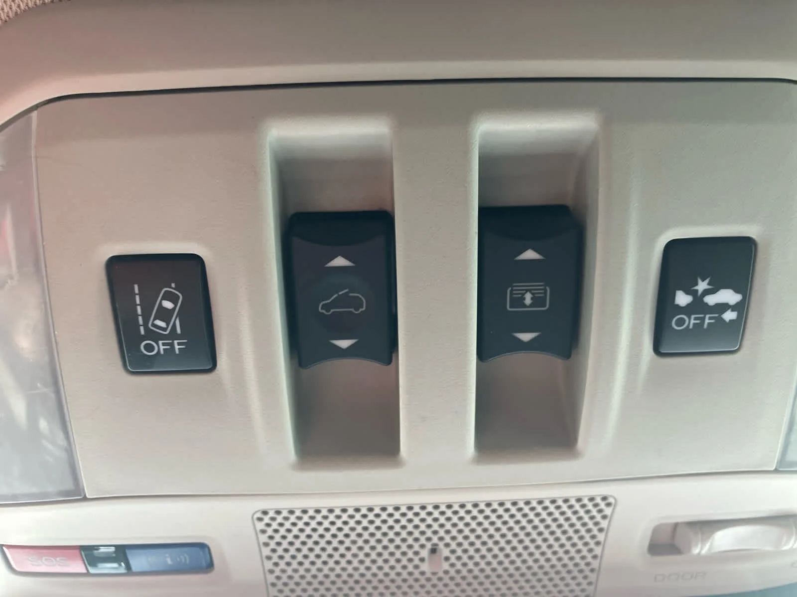 Used 2019 Magnetite Gray Metallic Subaru Limited image 25