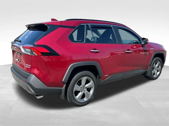 Used 2021 Red Toyota Limited image 5