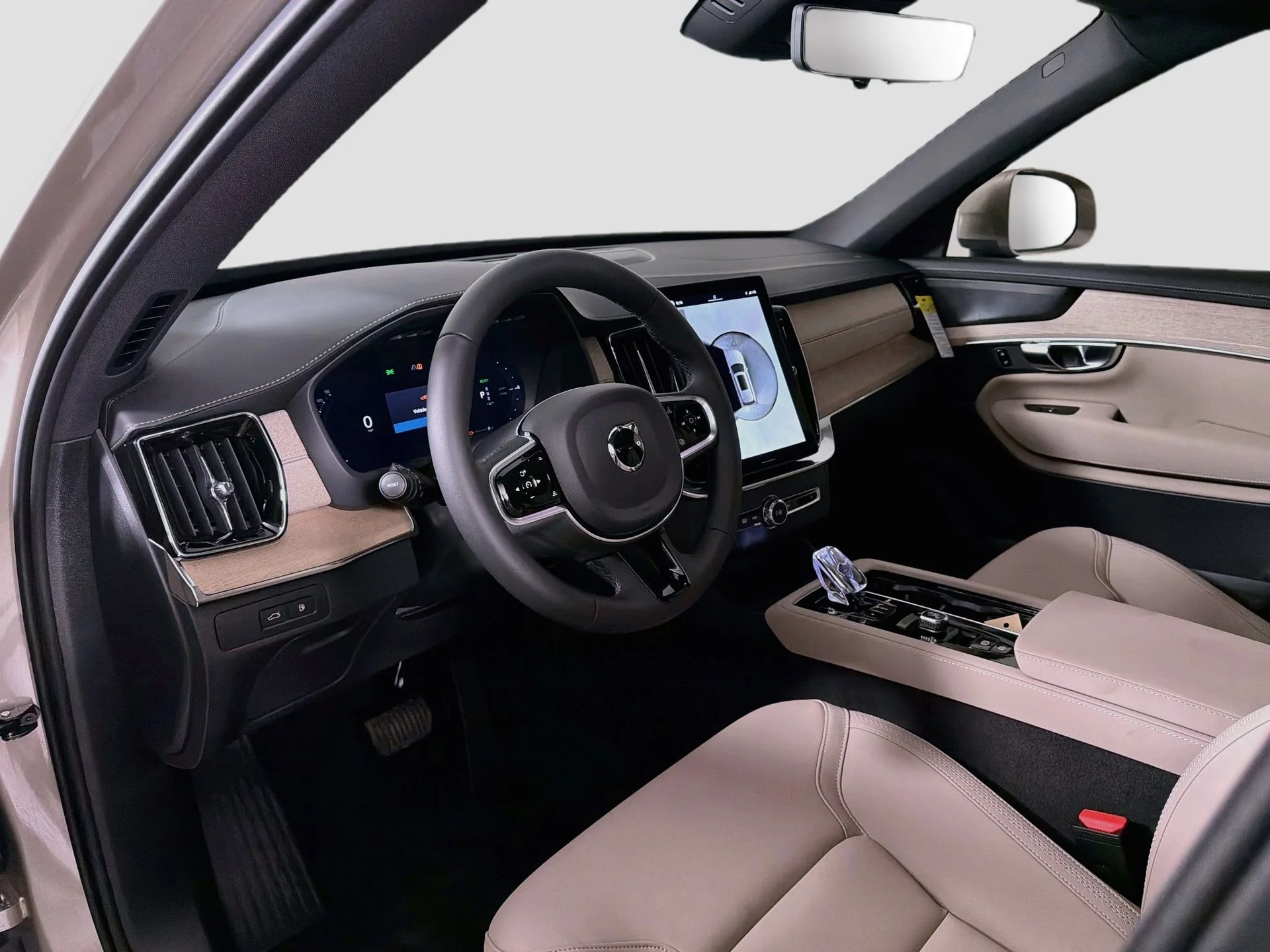 New 2026 Bright Dusk Volvo Plus image 10