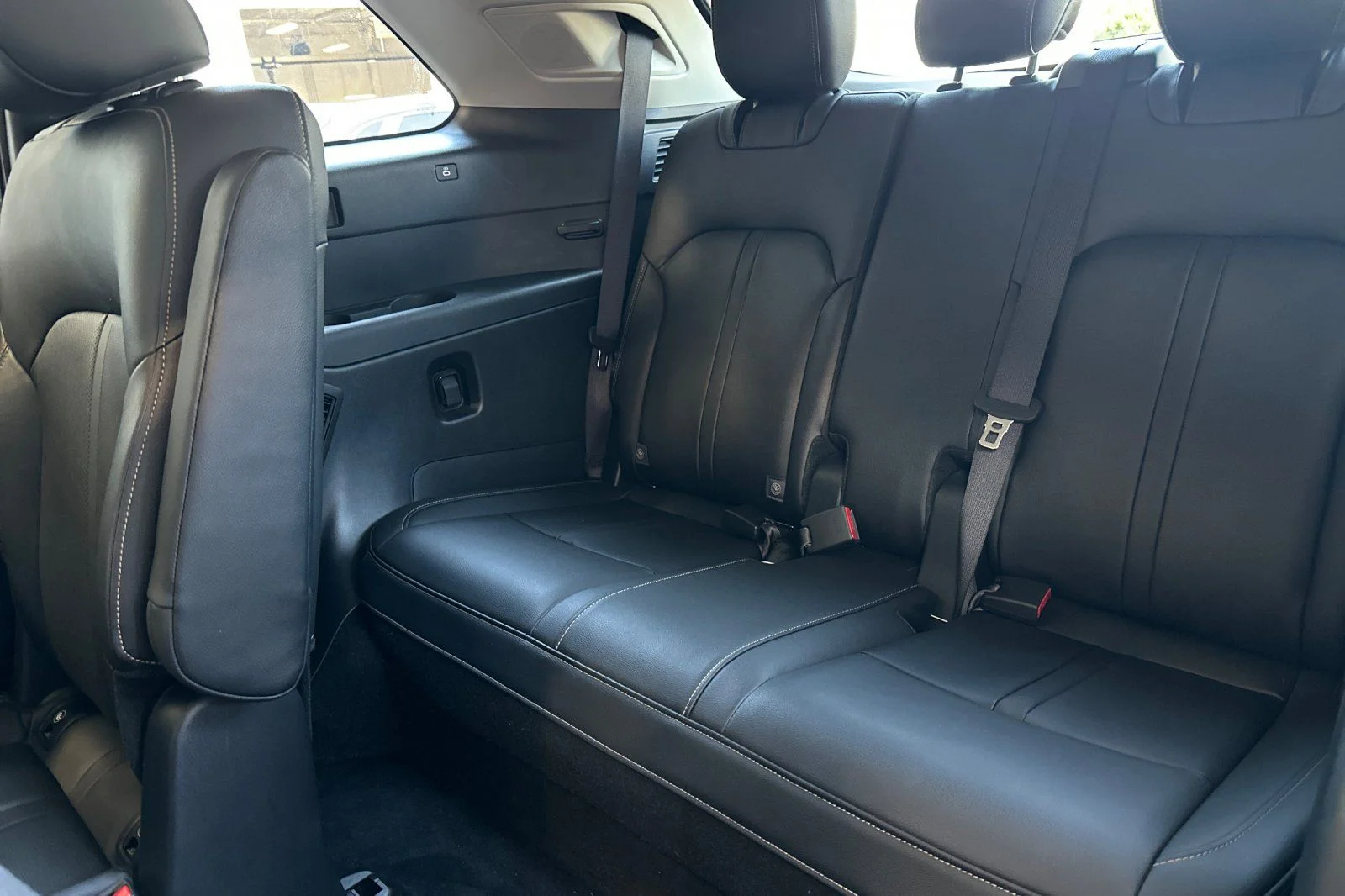 Certified Used 2024 Blue Mazda Premium image 16