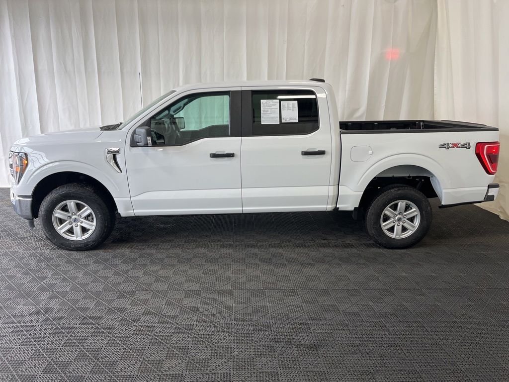 Used 2023 White Ford XL image 23