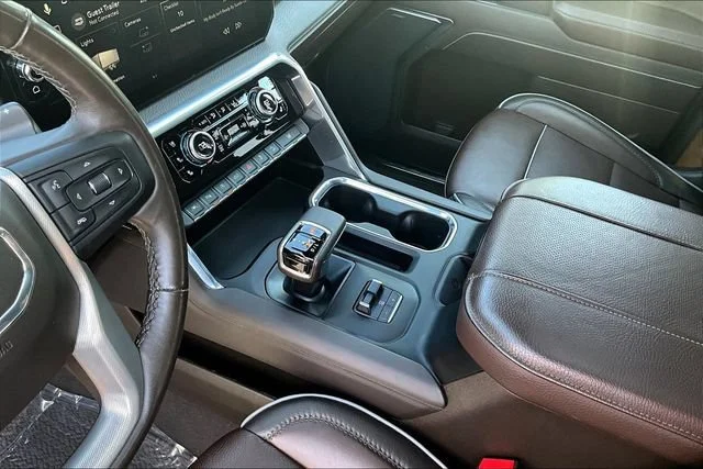 Used 2023 PACIFIC BLUE METALLIC GMC Denali image 17
