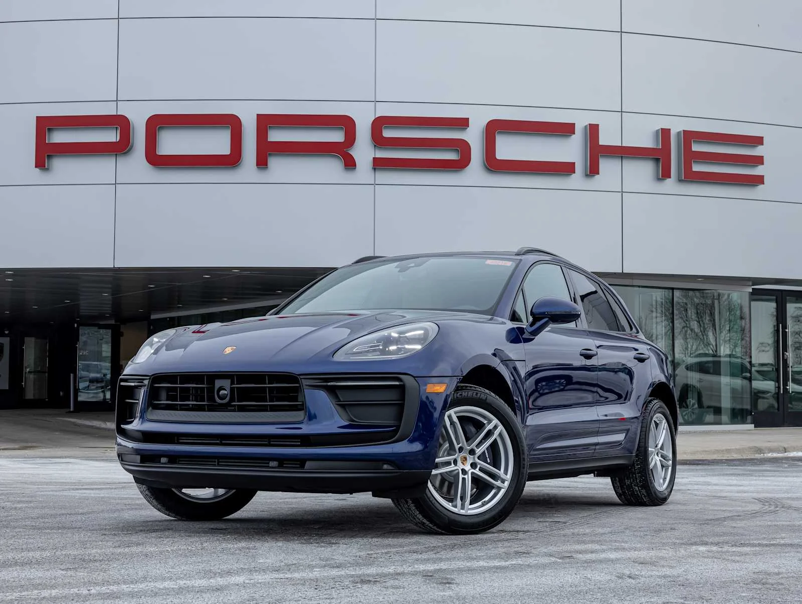 2026 Porsche Macan -'s photo