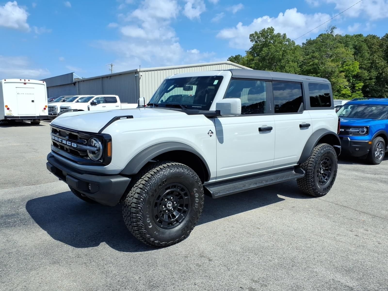 New 2026 Avalanche Gray Ford Outer Banks® image 1